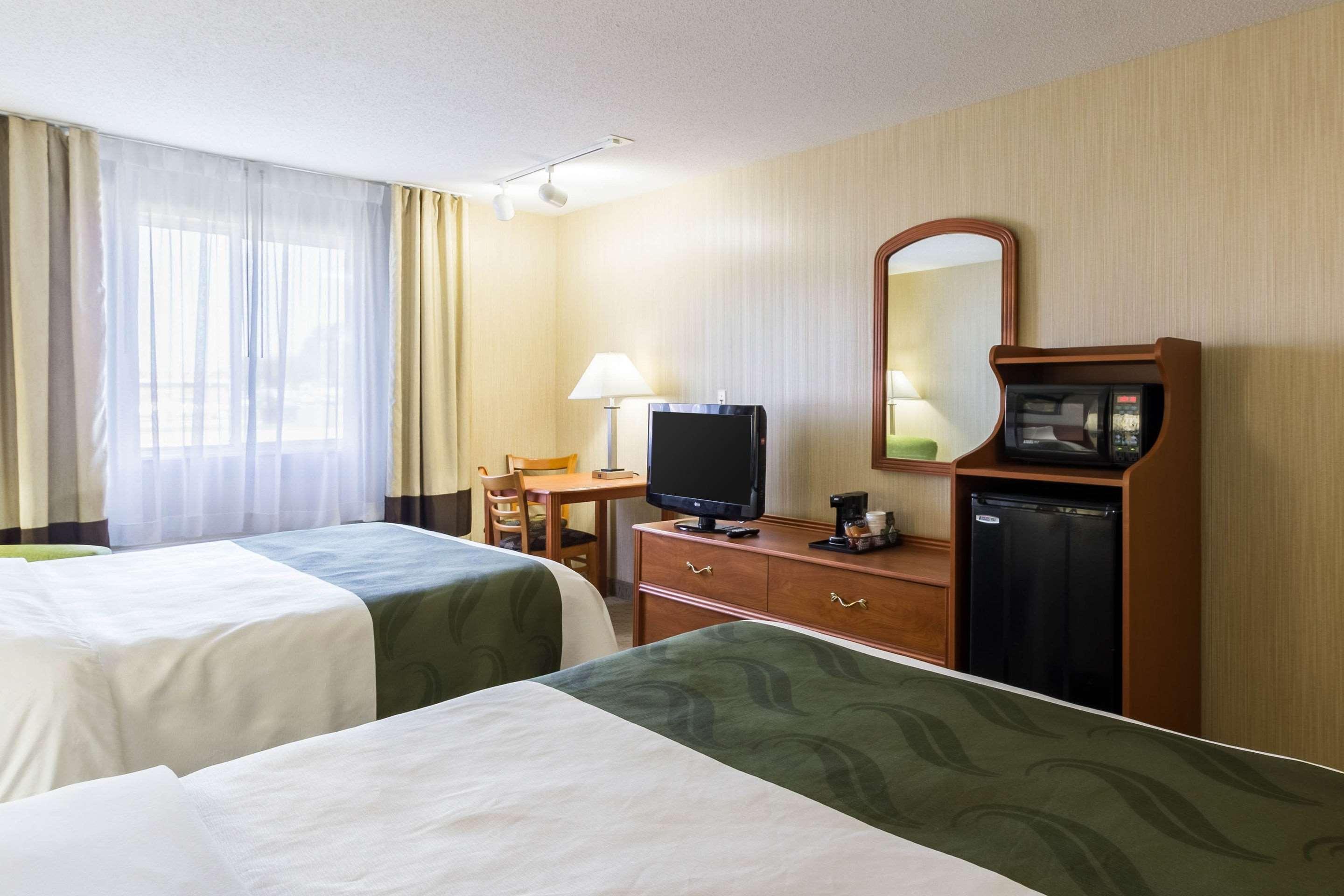 Quality Inn Marshall Mn Near University מראה חיצוני תמונה