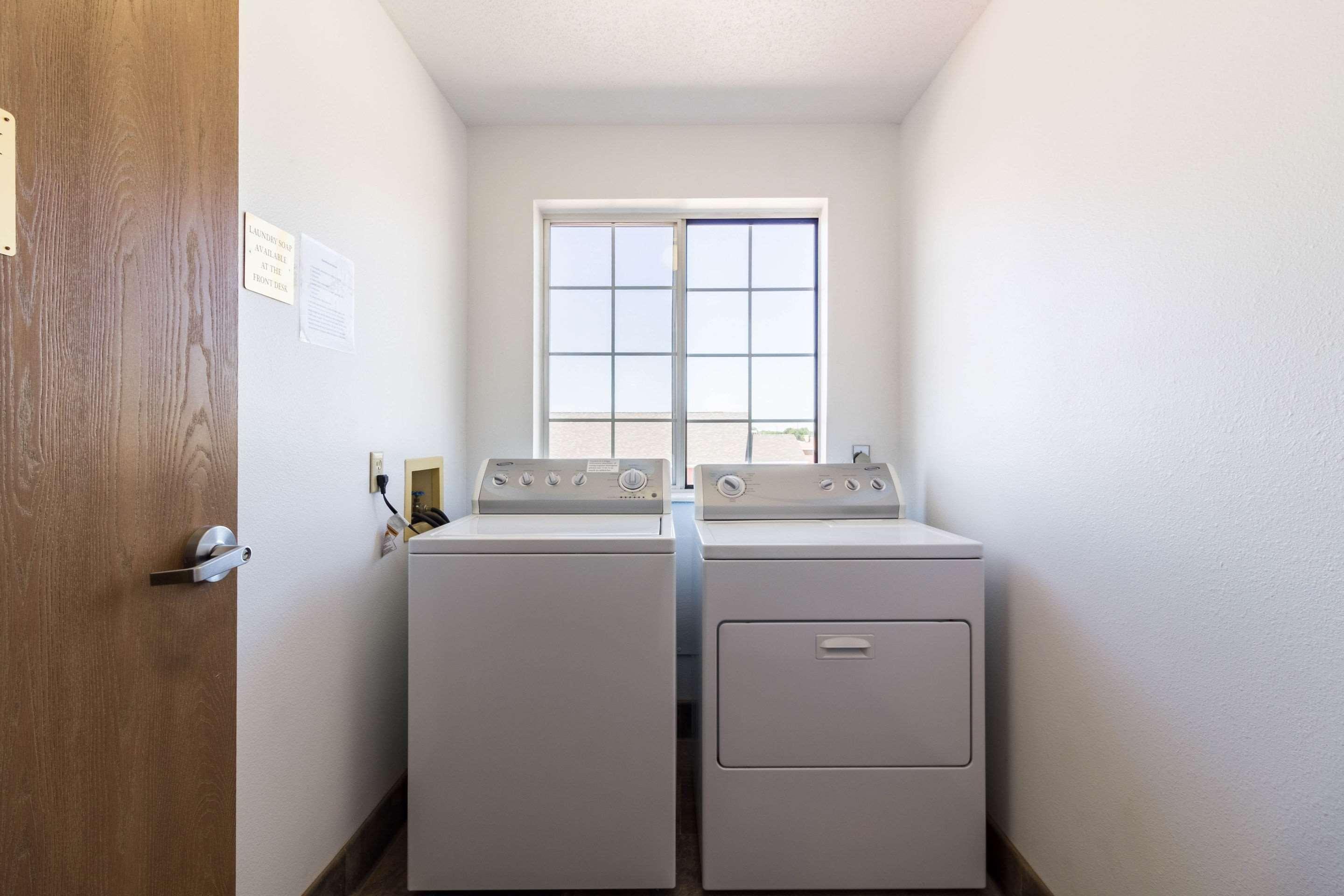 Quality Inn Marshall Mn Near University מראה חיצוני תמונה