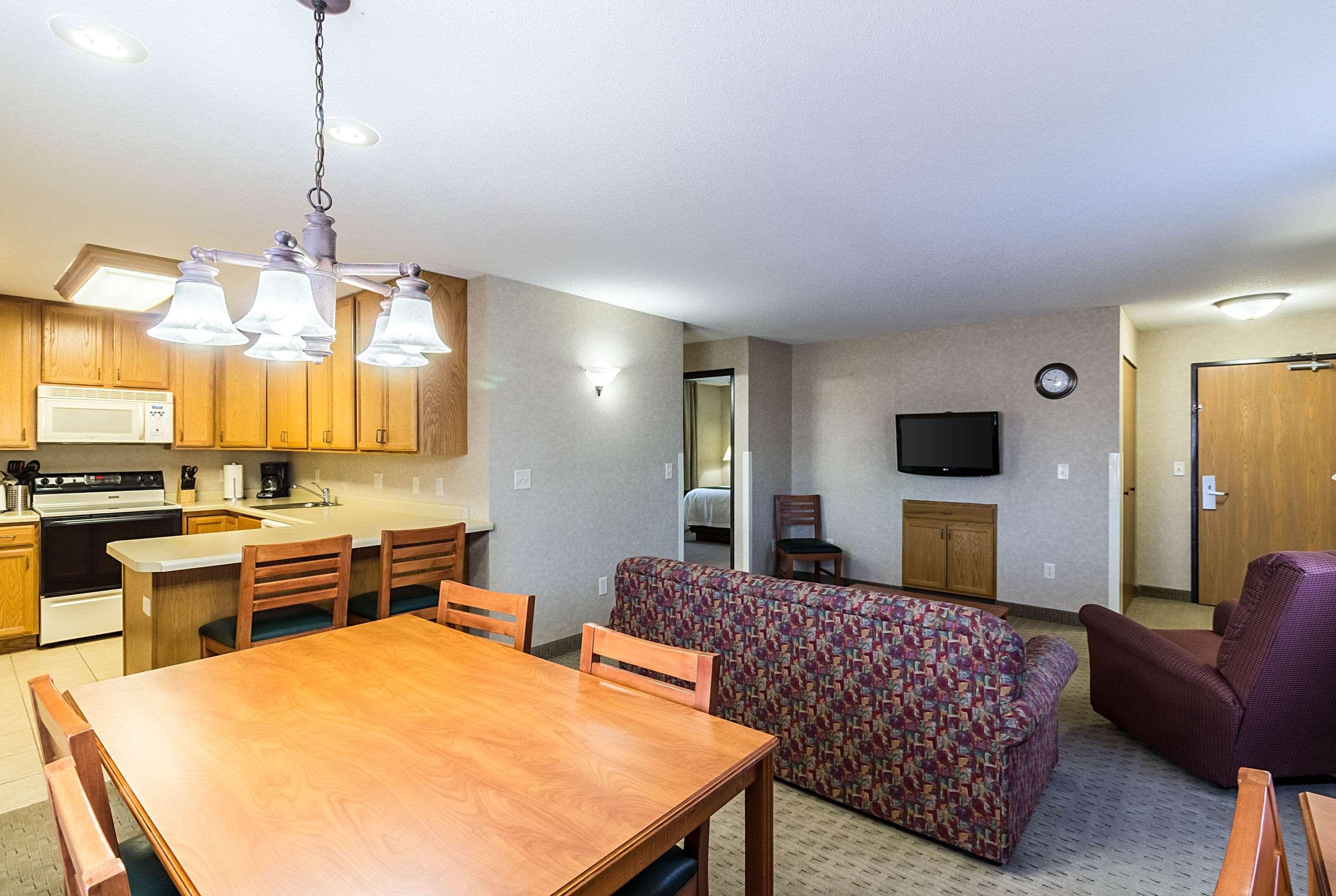 Quality Inn Marshall Mn Near University מראה חיצוני תמונה